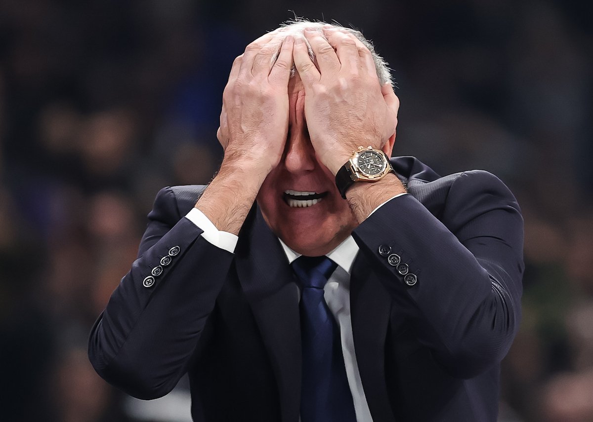 Obradović ljut posle poraza: Sramota, velika sramota! Oni ne mare za ljude koji dolaze