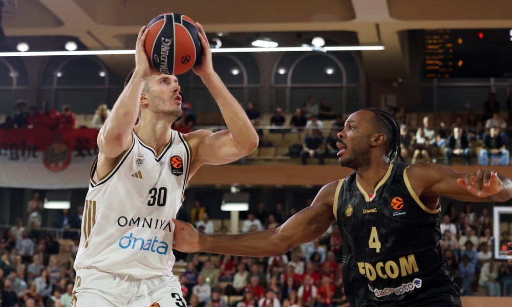 Petrušev progovorio o odlasku iz Zvezde: Čekao sam ponudu iz NBA, a klub je za to vreme već popunio sastav