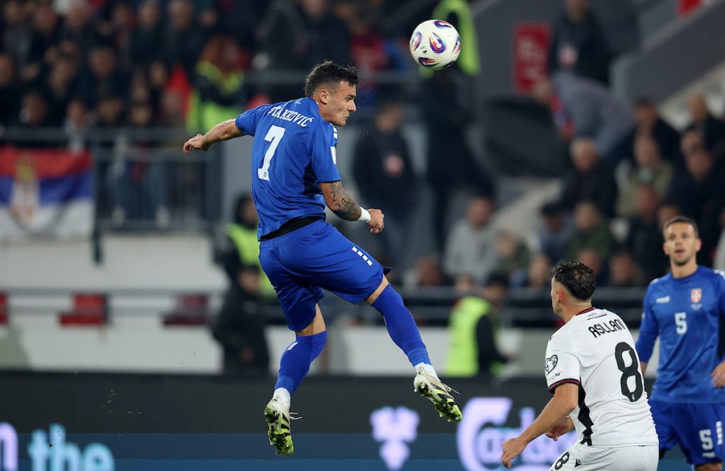 Tračak svetla u mračnom tunelu