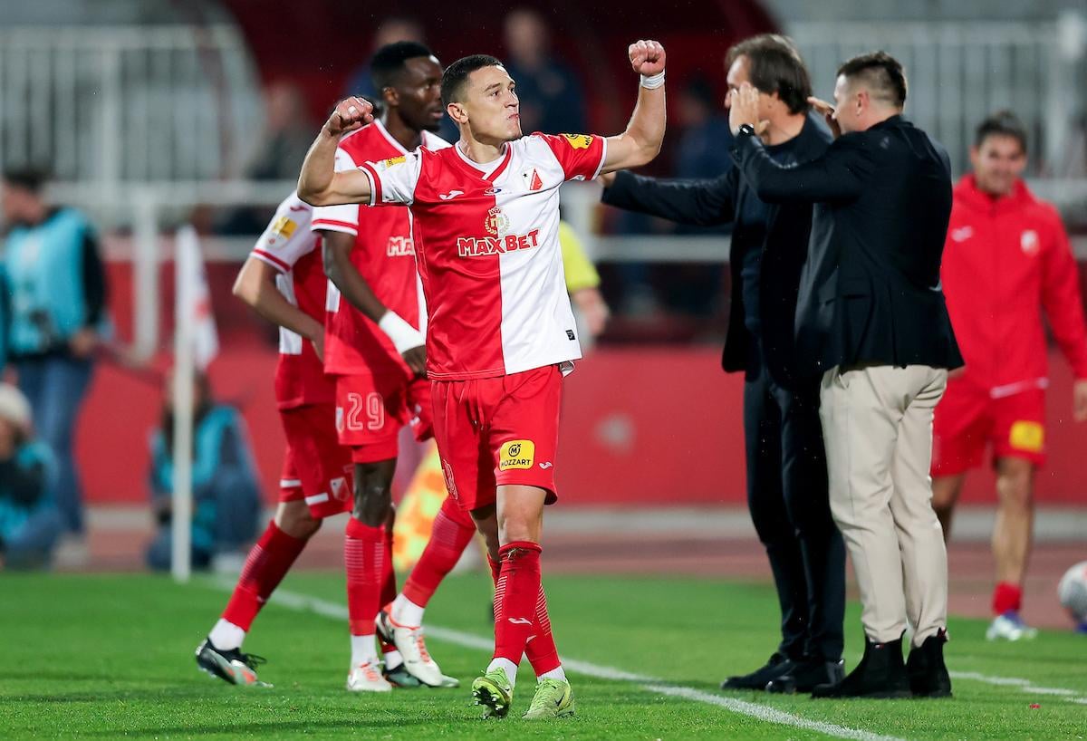 Vošo, da li možeš, da li želiš da si uvek tako jaka?