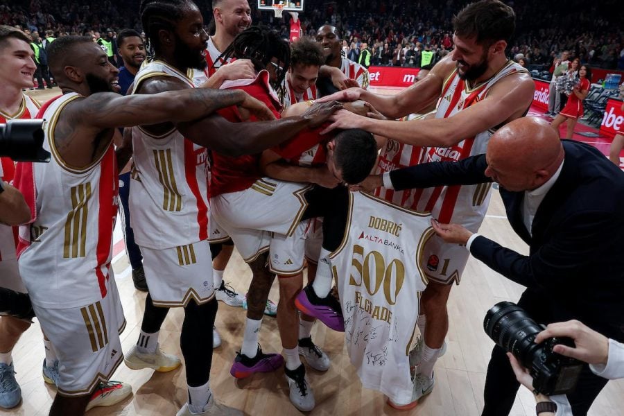 Dobro jutro, „delije“: Pogled na tabelu je sjajan, a Partizan bi mogao Zvezdi da ga učini još lepšim