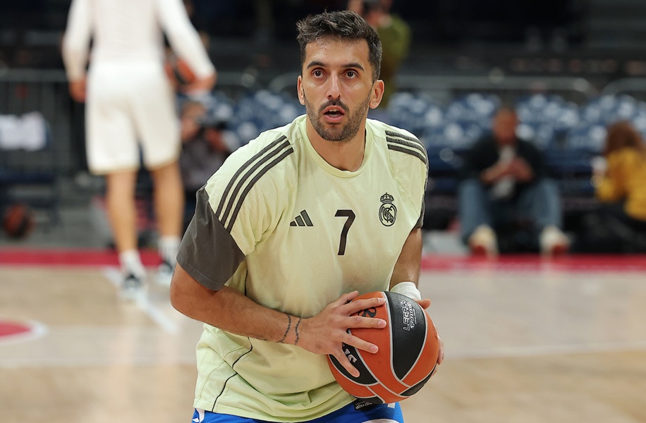 Kampaco srdačno dočekan u Beogradu! Evo ko ga je prvi zagrlio (VIDEO)