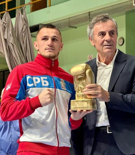 “Srpski Tajson” Almir Memić osvajač 68. “Zlatne rukavice”