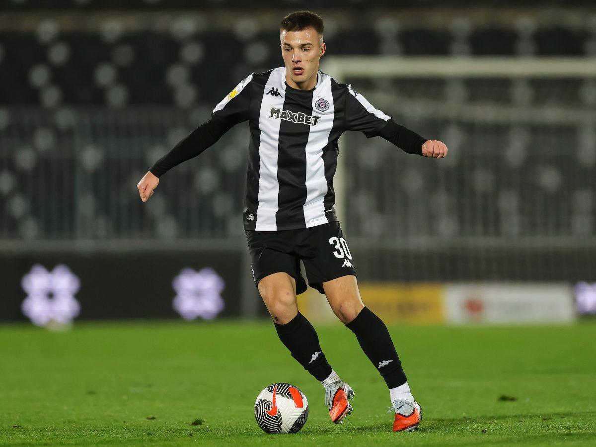 Mladi bek Partizana bez dileme o tituli: Vidim sebe kako podižem pehar