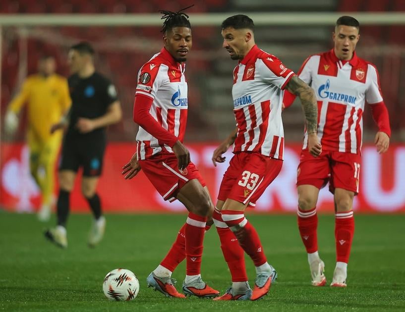 Šok na Marakani: Zvezda ostala sa 10 igrača (VIDEO)