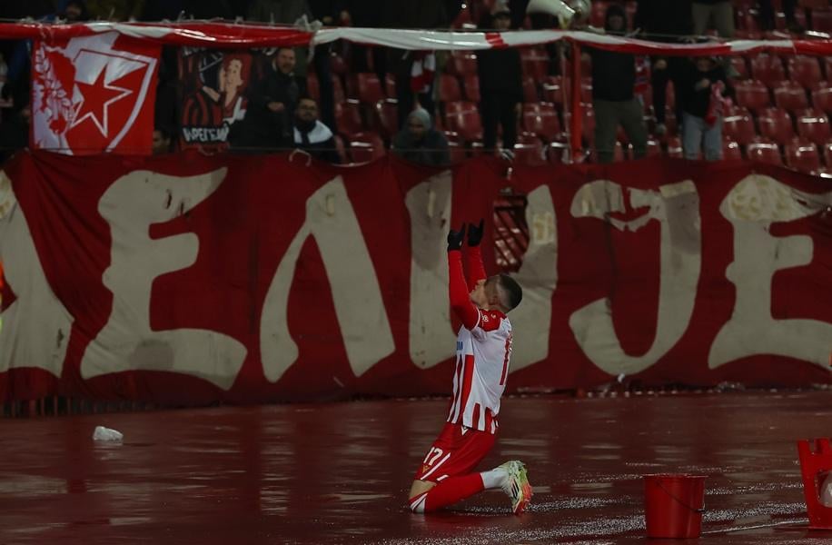 Odličan početak drugog poluvremena: Duarte doveo Zvezdu u vođstvo (VIDEO)