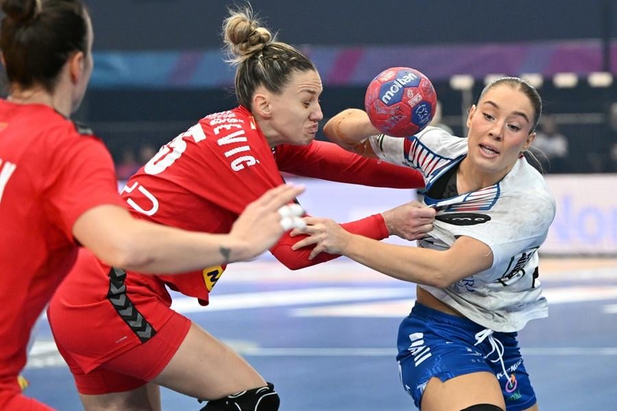 Velika greška Jovovićeve koštala Srbiju pobede nad Farankama, sa Crnogorkama za četvrtfinale