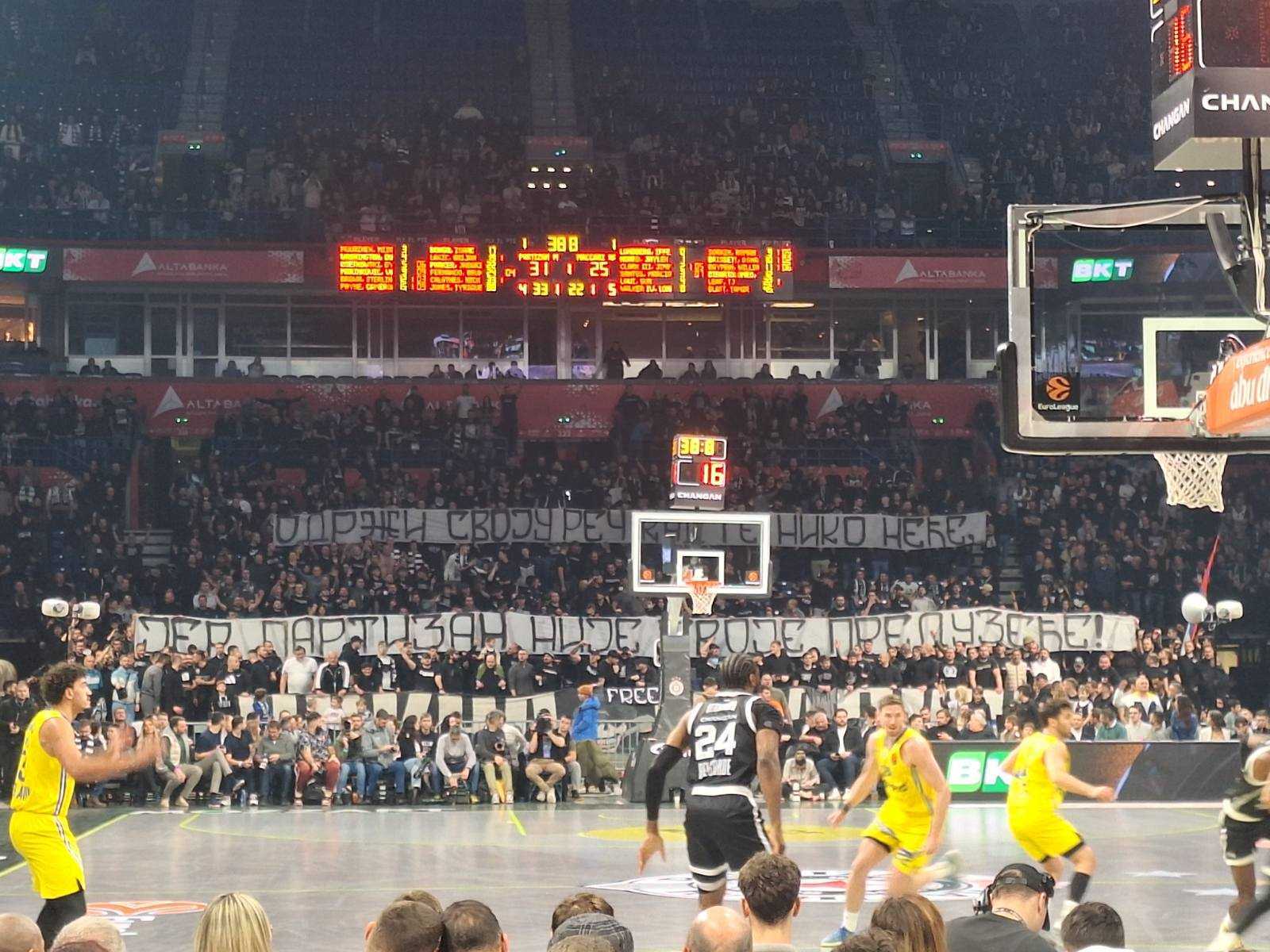 „Grobari“ poslali poruku Ostoji Mijailoviću: „Održi svoju reč…“