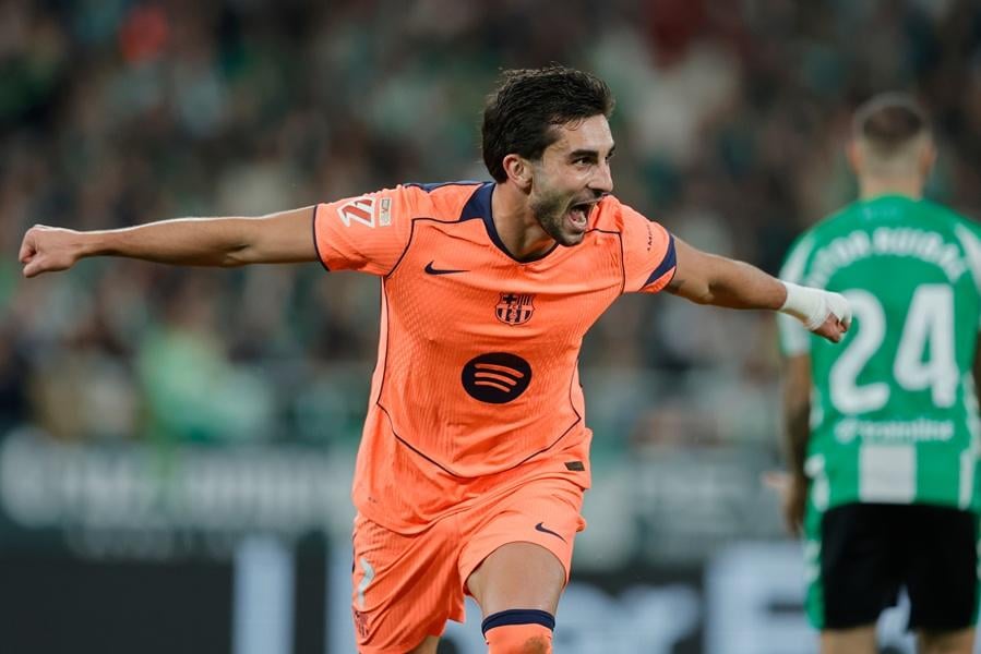 Barsa samljela Betis za poluvreme, Flika raduju Feranova životna forma i Ronijevo blistavo izdanje (VIDEO)