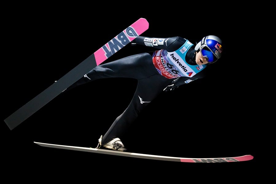 Kobajaši prekinuo seriju pobeda Domena Prevca! Sledi Novogodišnja turneja