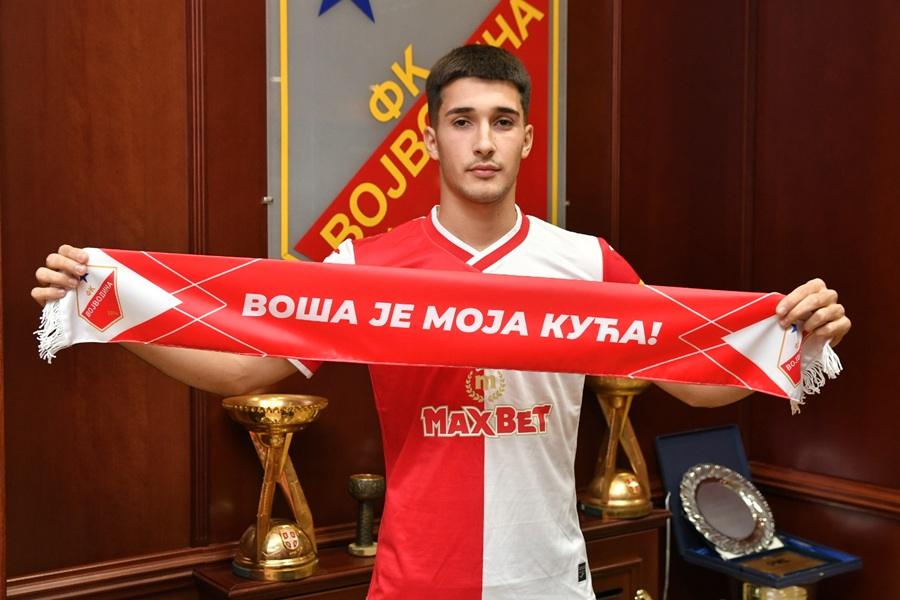 Voša čuva svoje bisere: Andrej Pivaš potpisao do 2029. godine