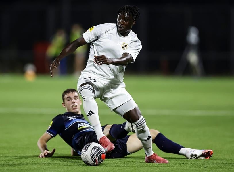 Tri gola u prvom poluvremenu dovoljna Čukaričkom za poobedu nad Spartakom (VIDEO)