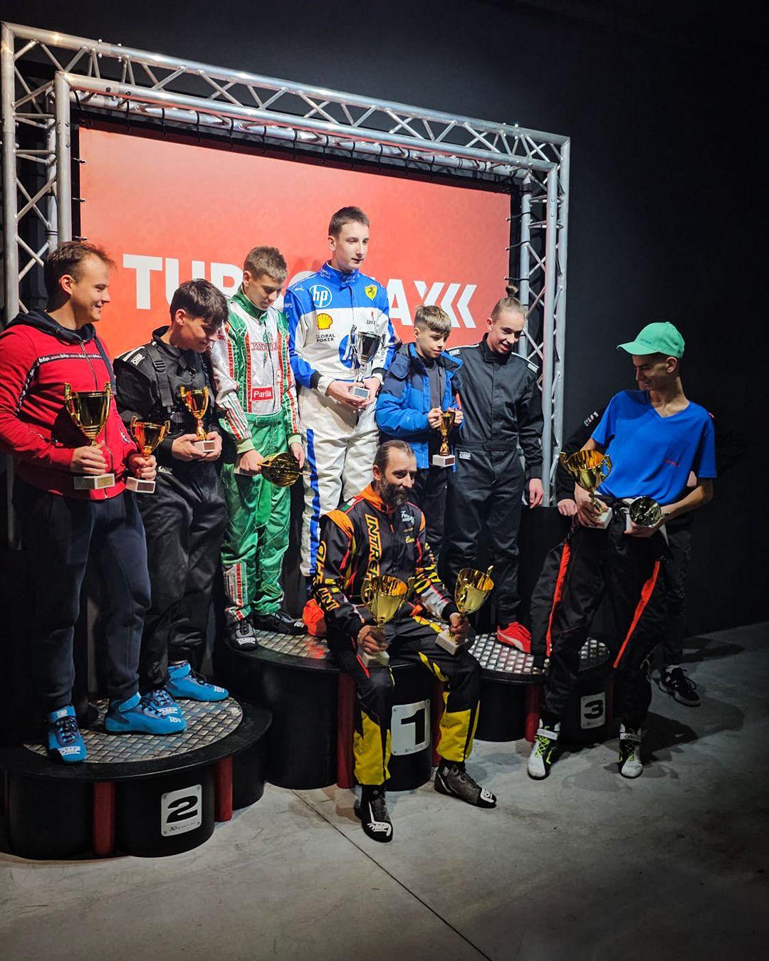 Lazar Čakarević šampion Srbije u rental kartingu