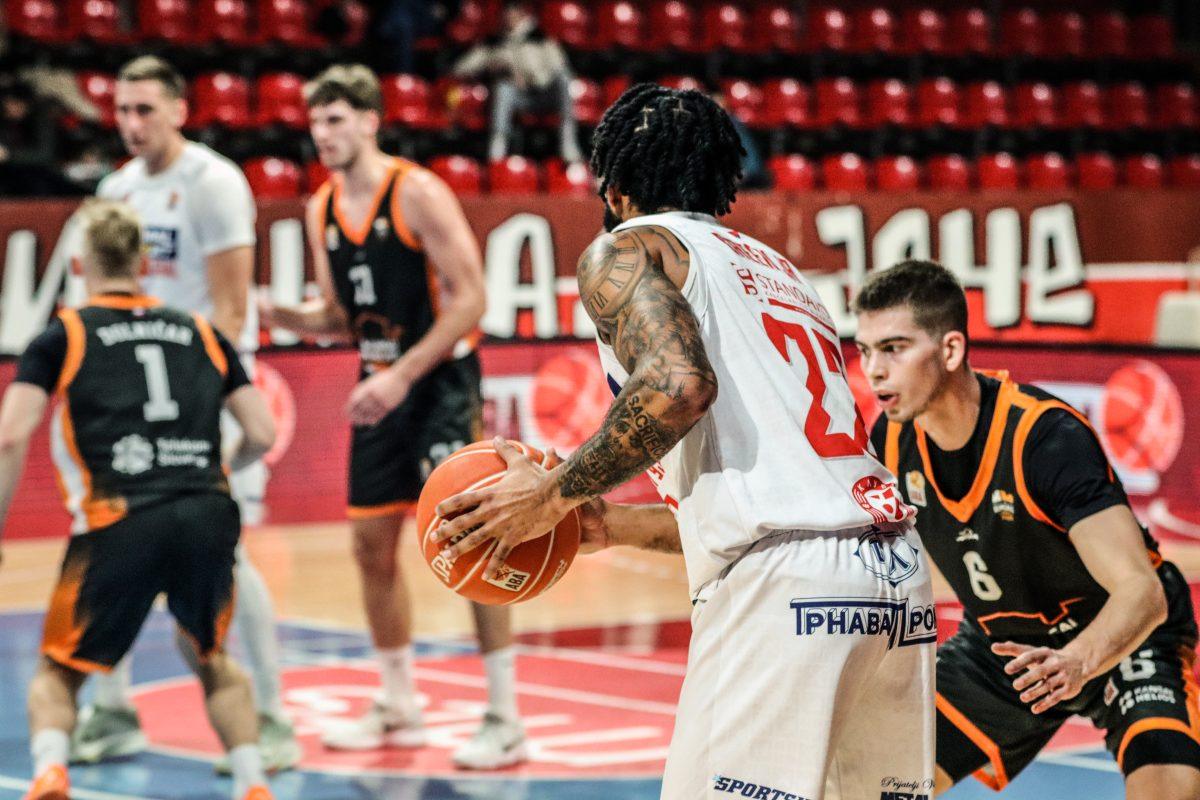 Amerikanac u KLS ubacio 52 poena