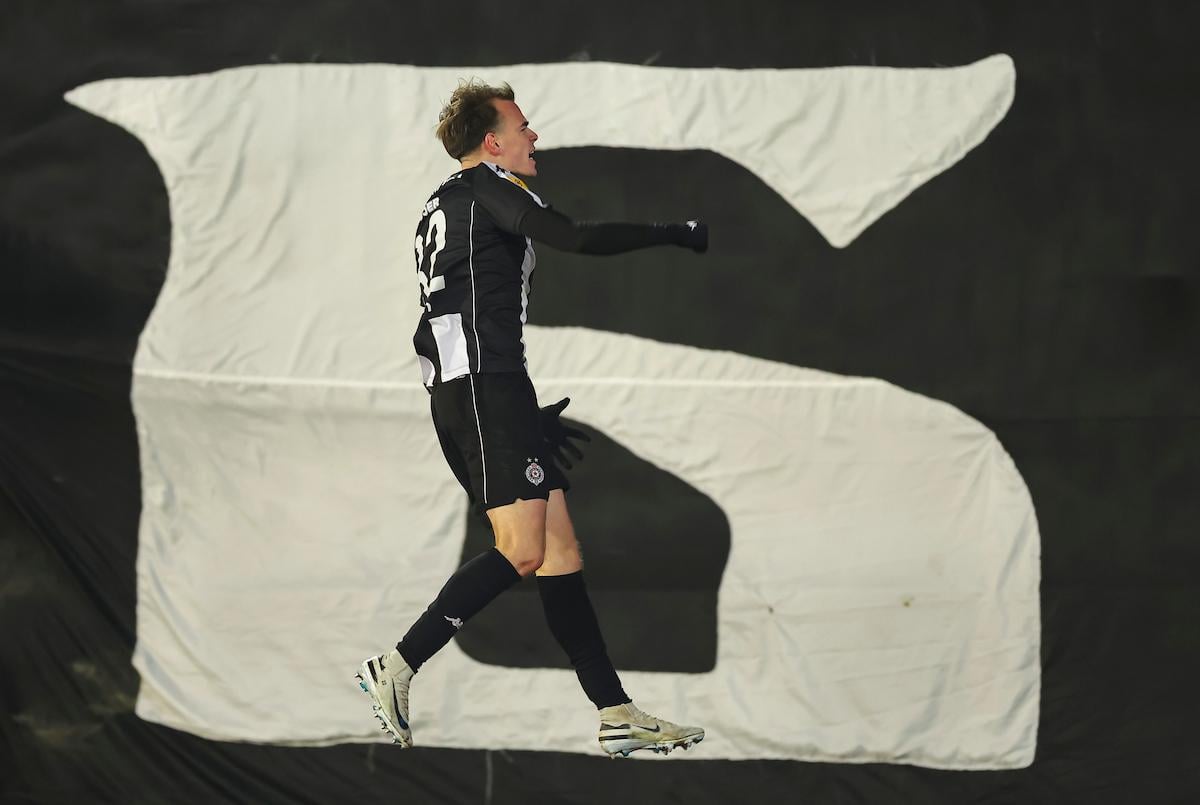 Trifunović prelepim golom vratio prednost Partizanu (VIDEO)