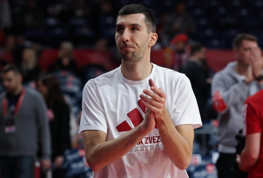 Problem pred derbi? Zvezdin kapiten obnovio povredu: „Pao sam na leđa…“