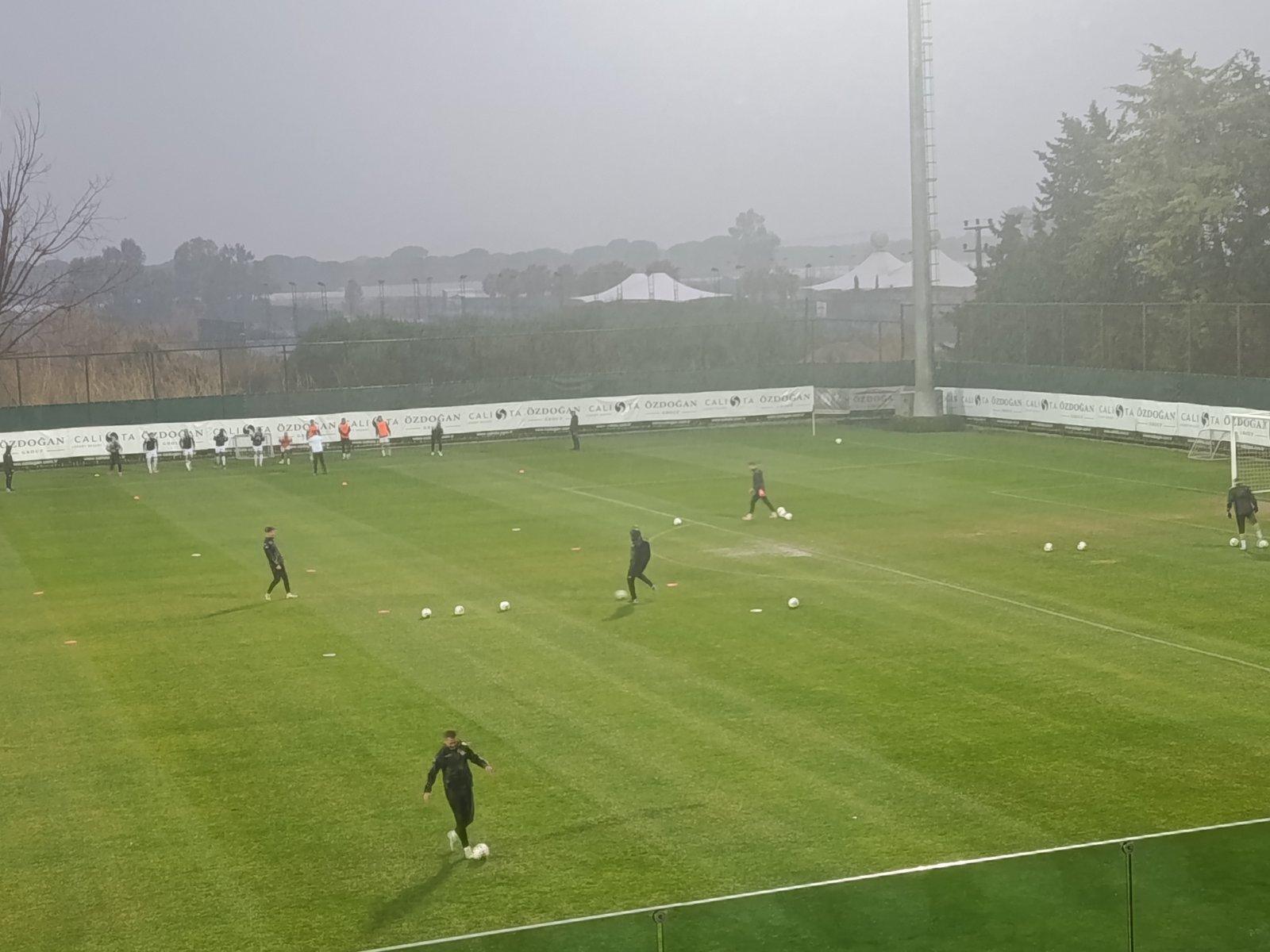 Potop na poslednjoj utakmici Partizana u Antaliji, otkazan meč protiv Korejaca (VIDEO)