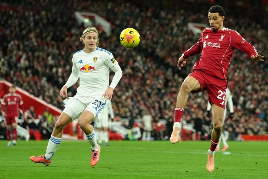 Nova godina, stare boljke: Bezidejnom Liverpulu samo bod protiv Lidsa na „Enfildu“