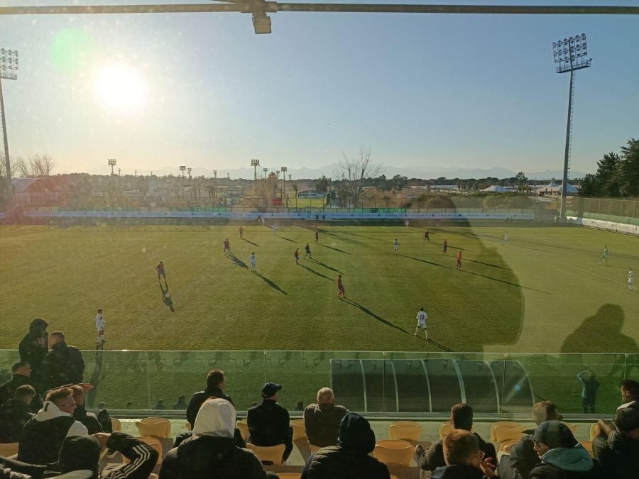 Dobro poznato trenersko lice gleda utakmicu Partizana u Antaliji (FOTO)