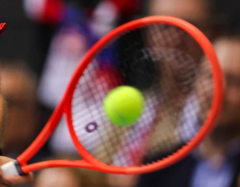 Teniski svet u šoku: Egipćanka dobila specijalnu pozivnicu, a ne zna ni da servira (VIDEO)