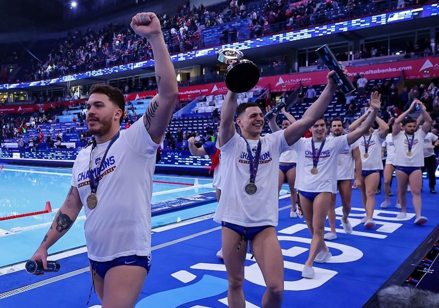 Šampioni uz šampiona: Vaterpolisti podržali Đokovića pred polufinale Australijan opena (VIDEO)