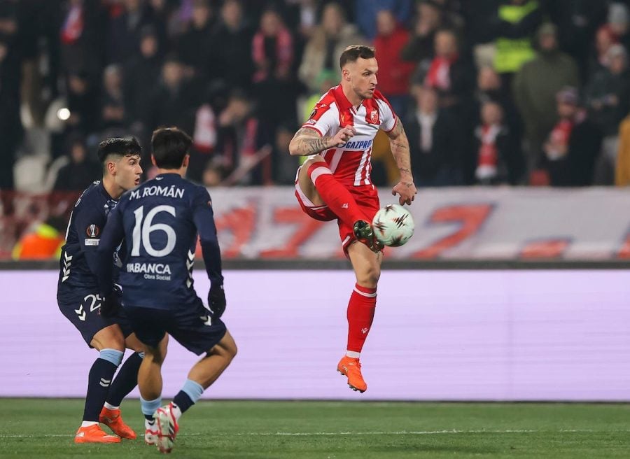 Da li je moguće? Zvezdi i Arnautoviću za 10 minuta poništena dva gola (VIDEO)