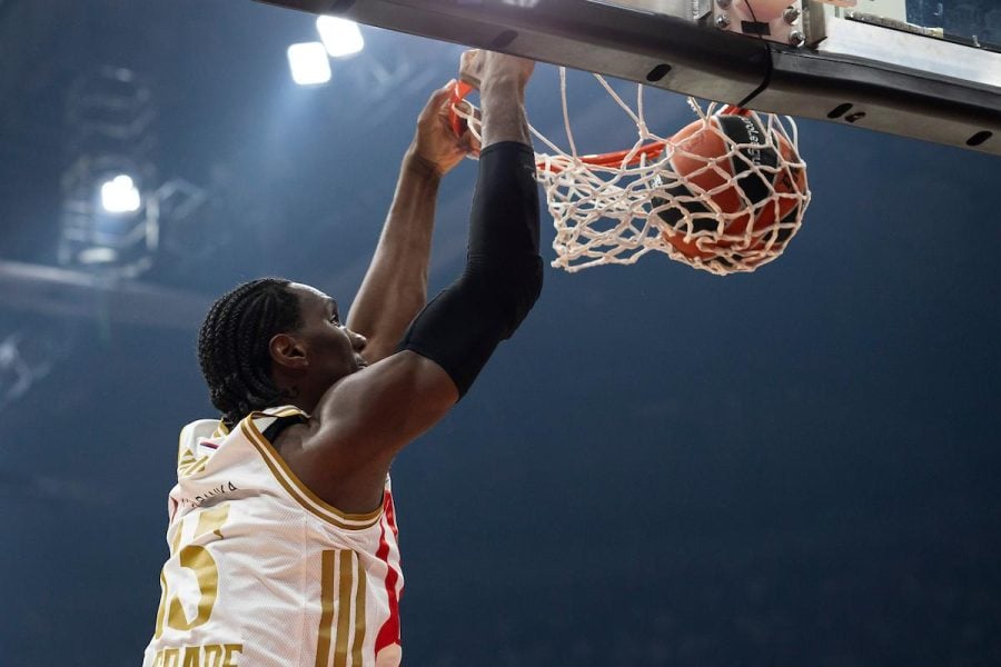 Zvezdina atrakcija u Kneževini: Fenomenalna alej-up kombinacija Jaga i Izundua (VIDEO)