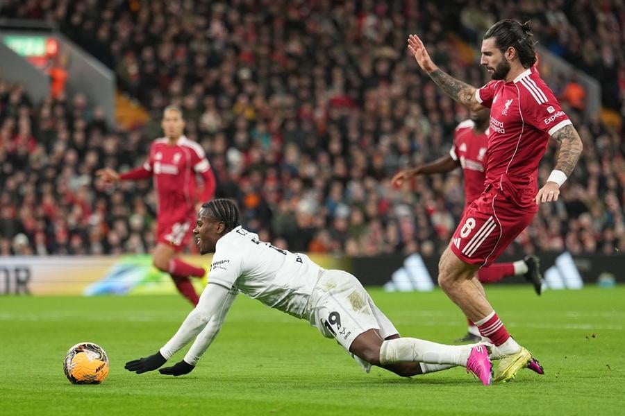 FA Kup: Barnsli pokazao zube Liverpulu, pa pretrpeo ubedljiv poraz (VIDEO)