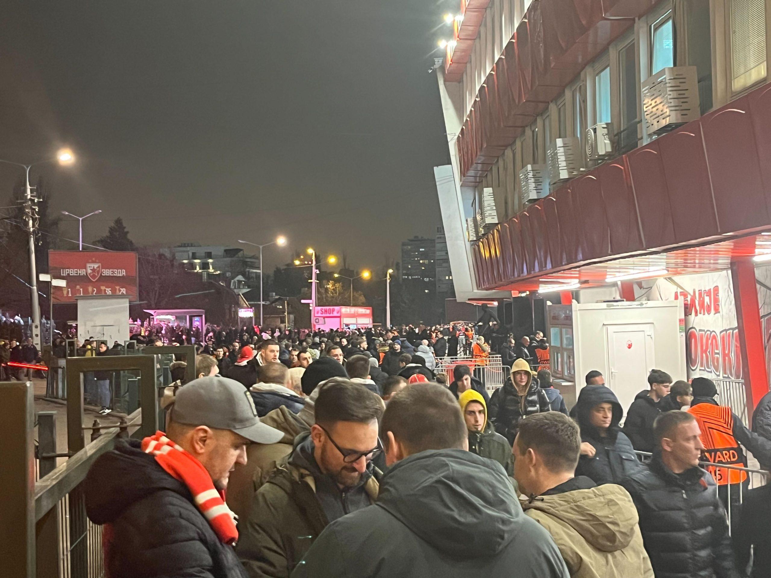 Evropska atmosfera oko „Marakane“ – Zvezda sa 12 igrača protiv Selte (FOTO/VIDEO)