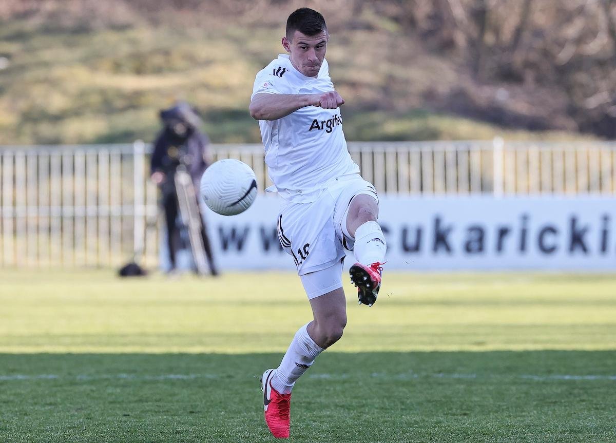 Srbin u Laciju za pet godina odigrao 45 minuta – sada stiže u komšiluk