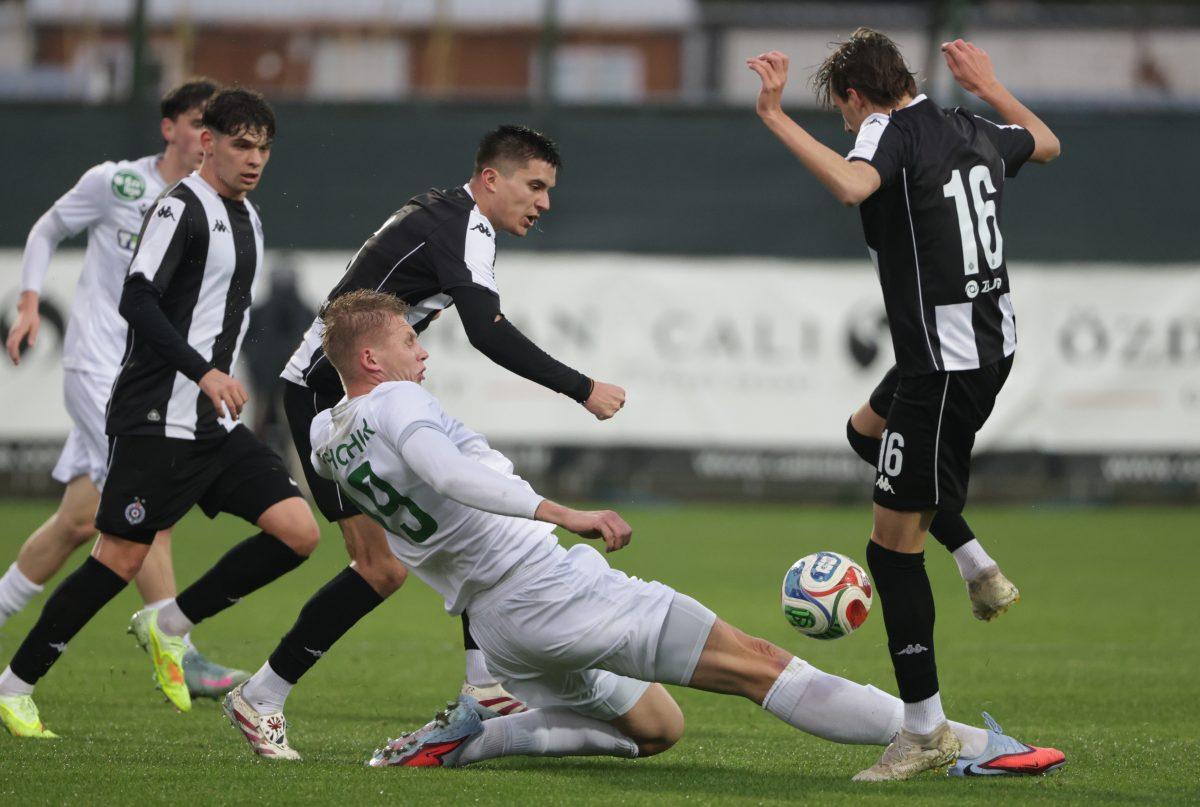 Rakov testira crno-bele: Igraće se 105 minuta, Polter čeka šansu sa klupe