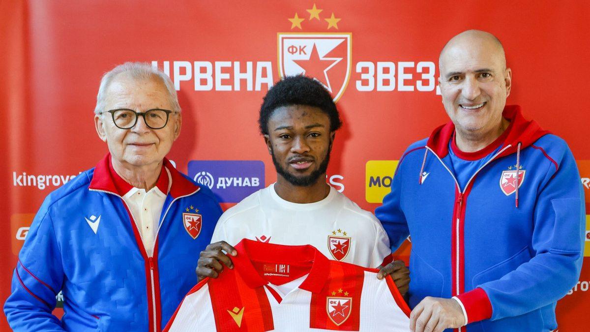 Zvezda predstavila Ovusua: „Izabrao sam broj zbog preminule majke“