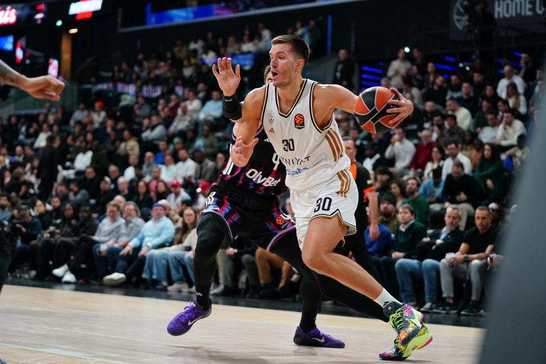 Petrušev i Avramović silni u Parizu, Lučić „školovao“ Valensiju