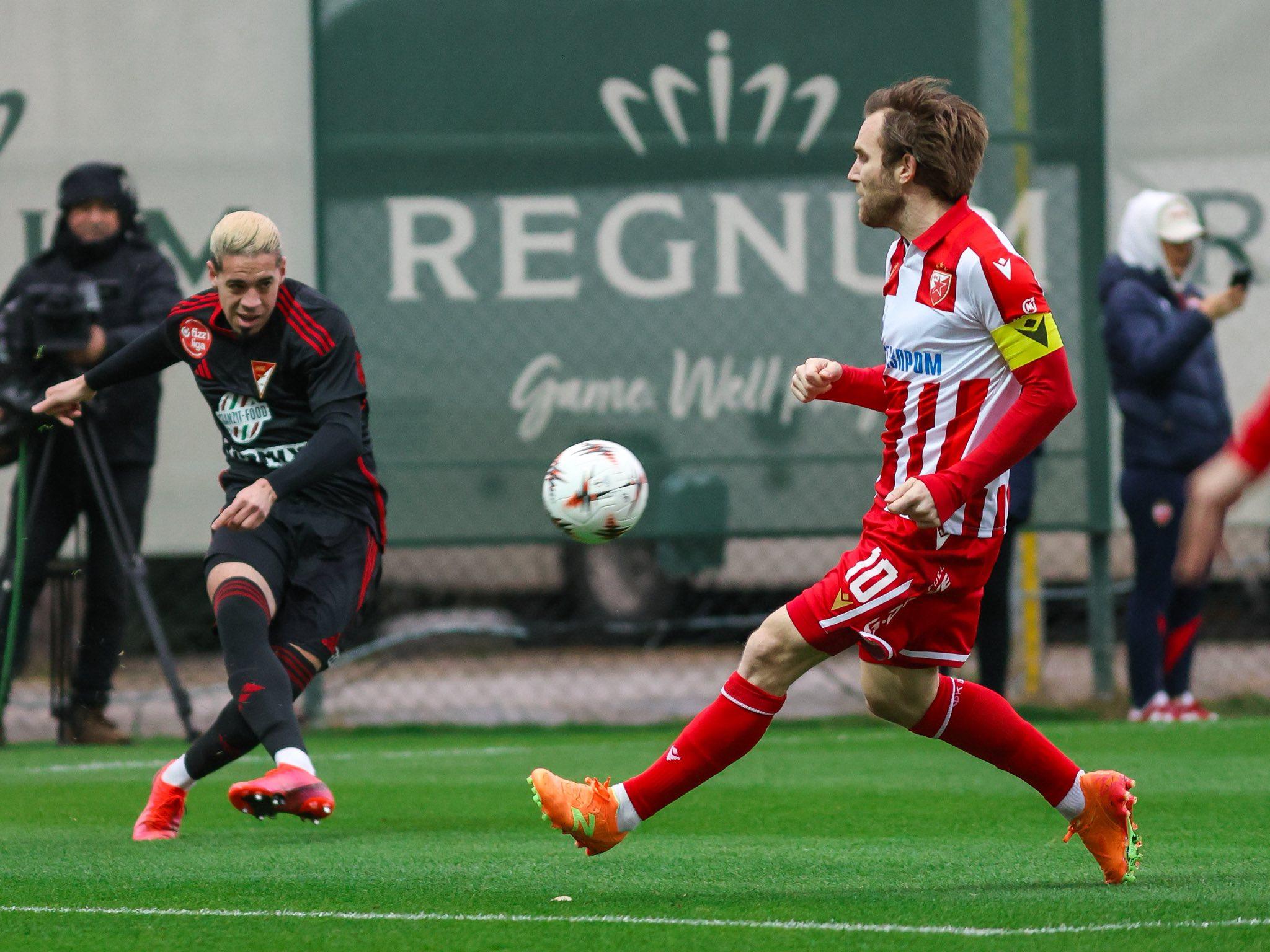 Stankovićeva Zvezda sve bolja: Crveno-beli pregazili Debrecin za poluvreme, Lučić se nameće, debitovao Ovusu