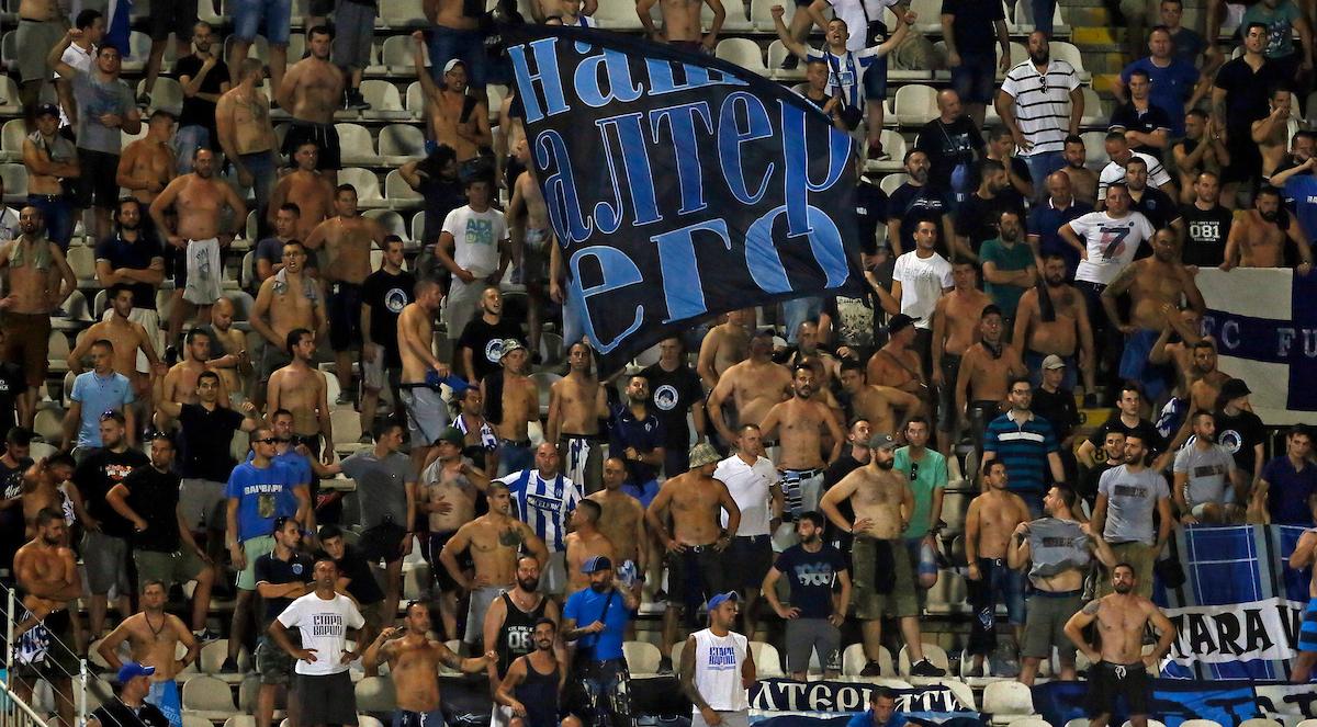 Haos u komšiluku: Navijači prekinuli utakmicu, uzeli sve lopte i – otišli