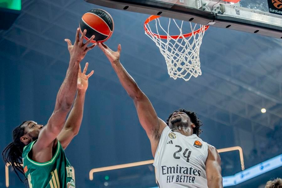 PAO u poslednjoj sekundi srušio Real, Fener pokorio Kataloniju, Dubai nokautirao Olimpijakos u produžetku (VIDEO)