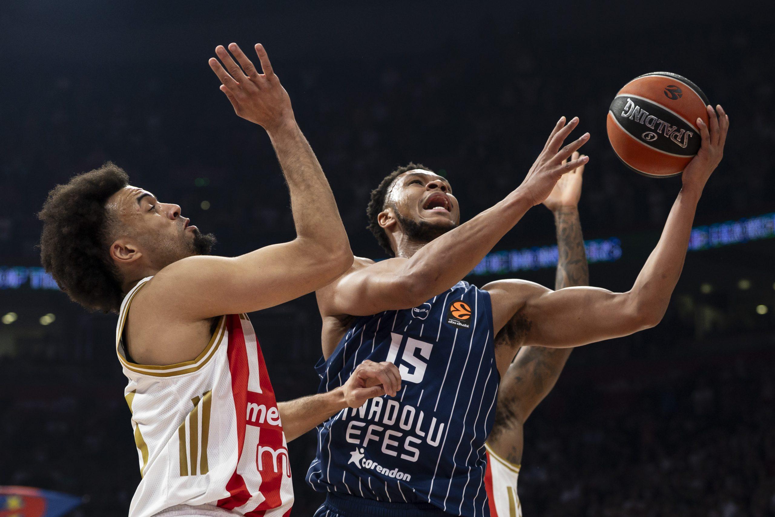 🔴 LIVE Crvena zvezda – Anadolu Efes: 2/4, Batler se raspucao, Zvezda ponovo vodi