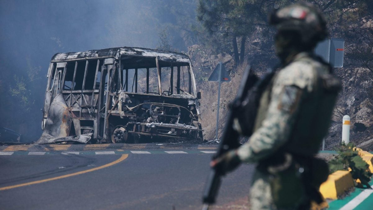 El Mencho ubijen – Meksiko u haosu: Odloženi mečevi, blokade širom zemlje, Mundijal na testu
