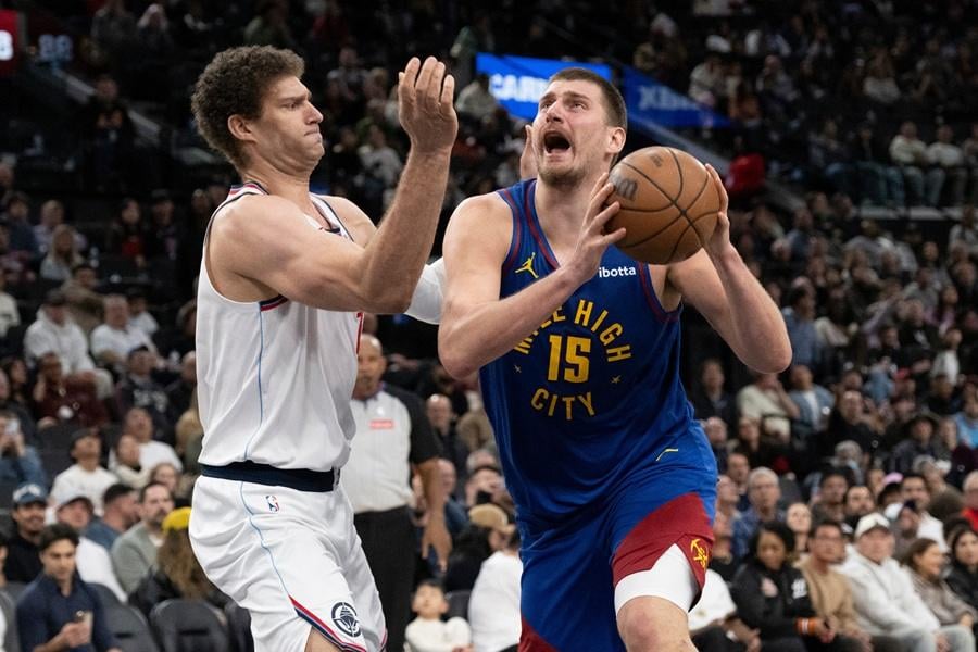 Marej pokvario Jokićevu rođendansku žurku: Kanađanin promašio bacanje za produžetak (VIDEO)