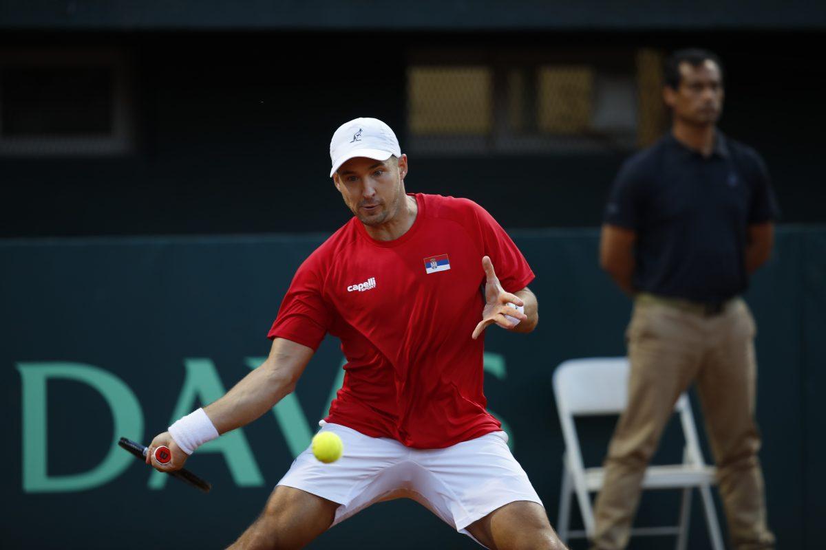 Lajović se povredio u Čileu, prošao glavom kroz staklo