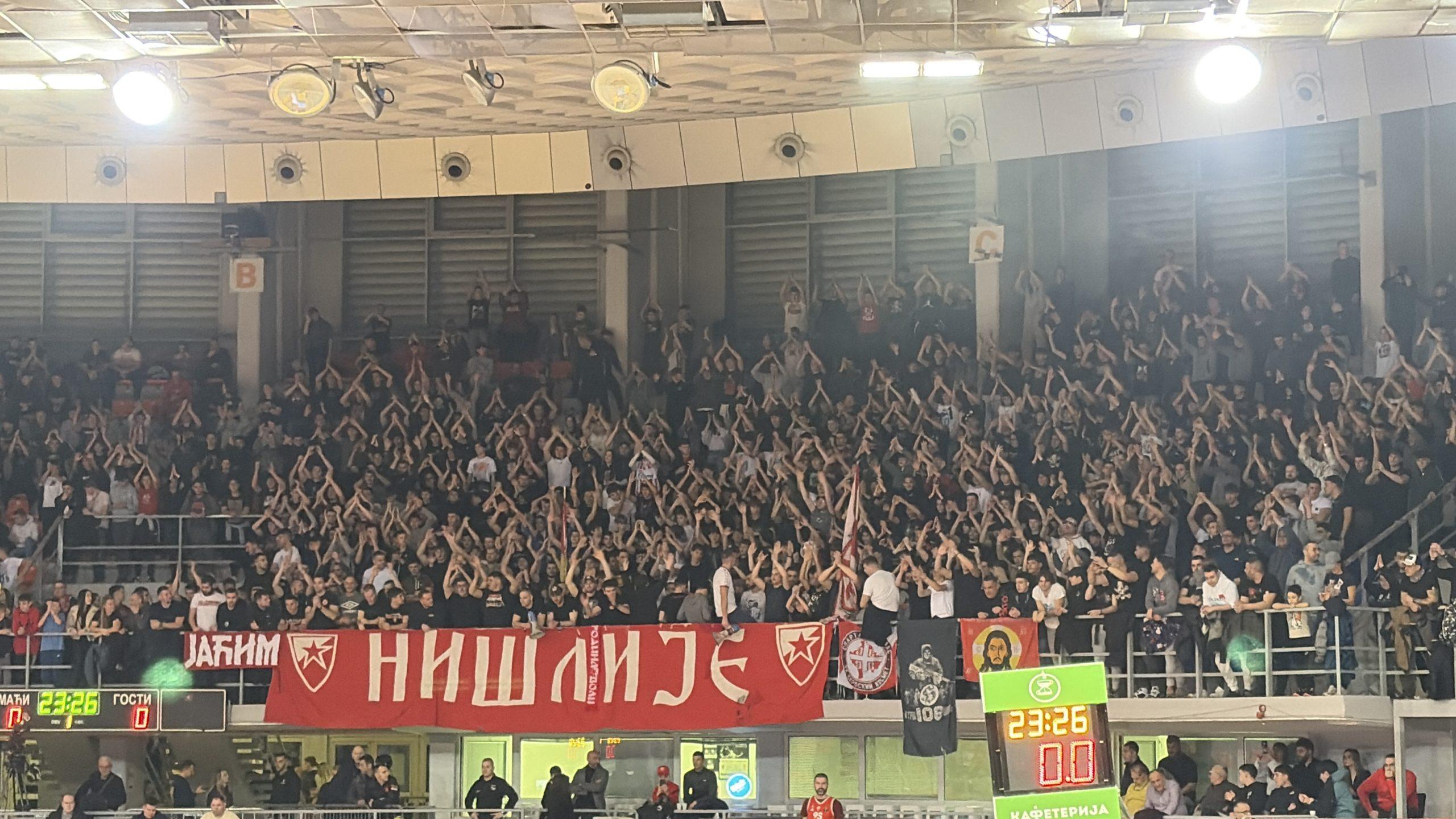 Delije ispunile „Čair” – Zvezda kreće u odbranu trofeja (VIDEO)