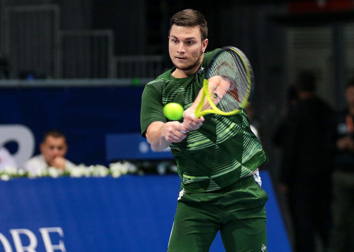 Kecmanović stao u polufinalu: Koboli slavio posle dva i po sata borbe