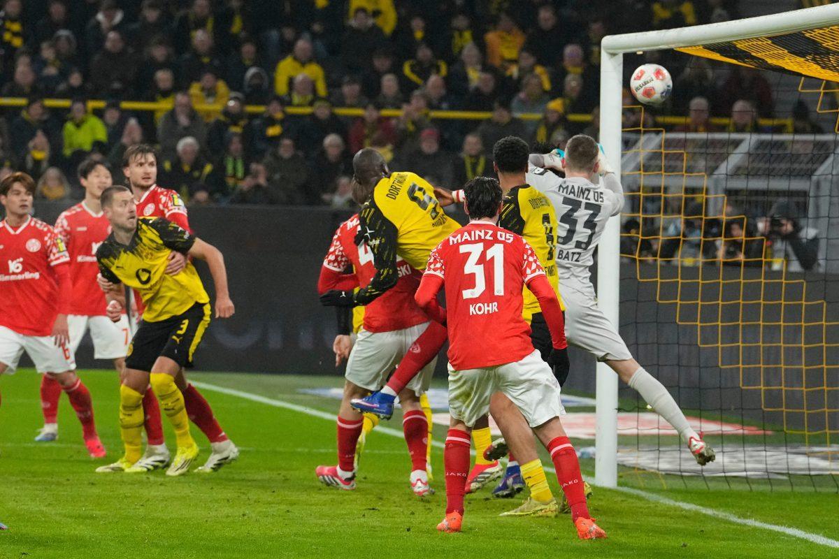 Borusija pregazila Majnc (VIDEO)