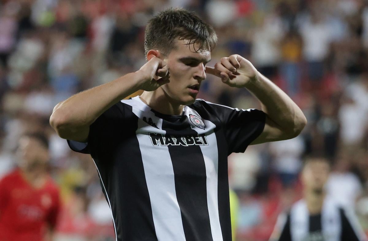 Milan ne odustaje od Andreja Kostića