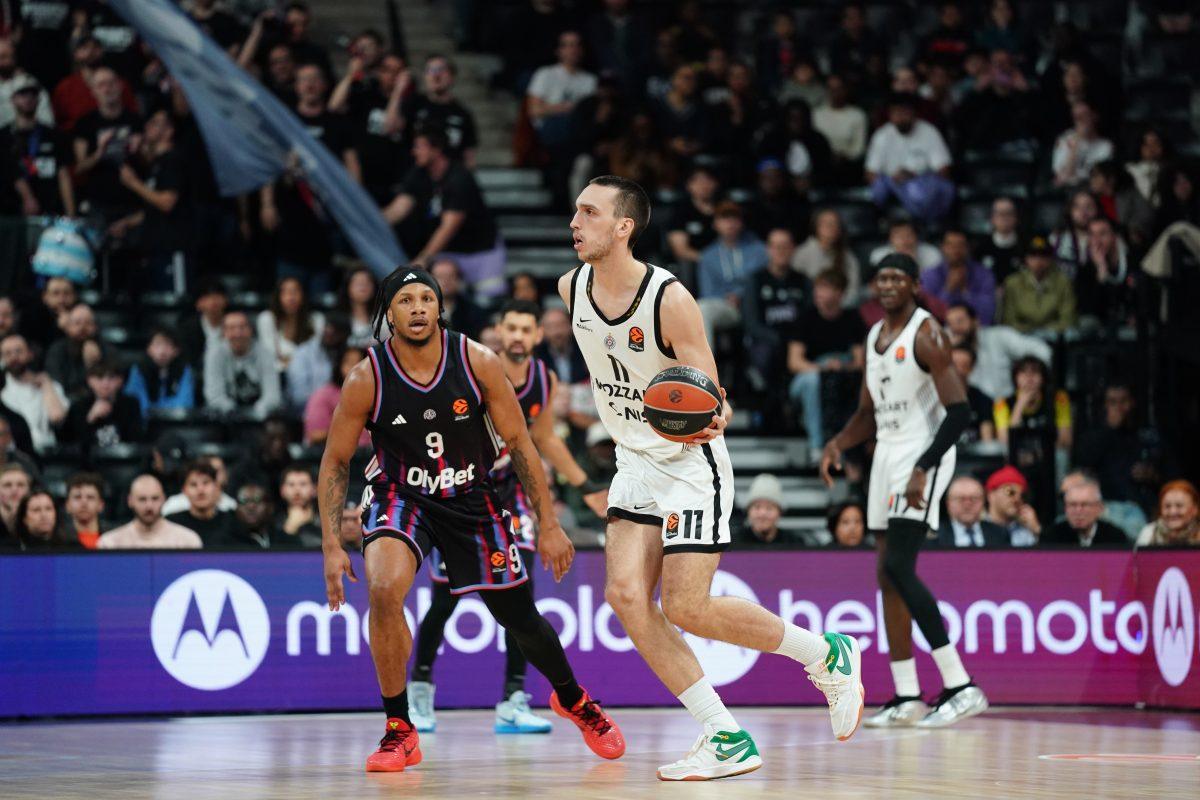 🔴 LIVE Pariz – Partizan: Poluvreme – crno-beli idu ka istorijskoj pobedi u prestonici Francuske