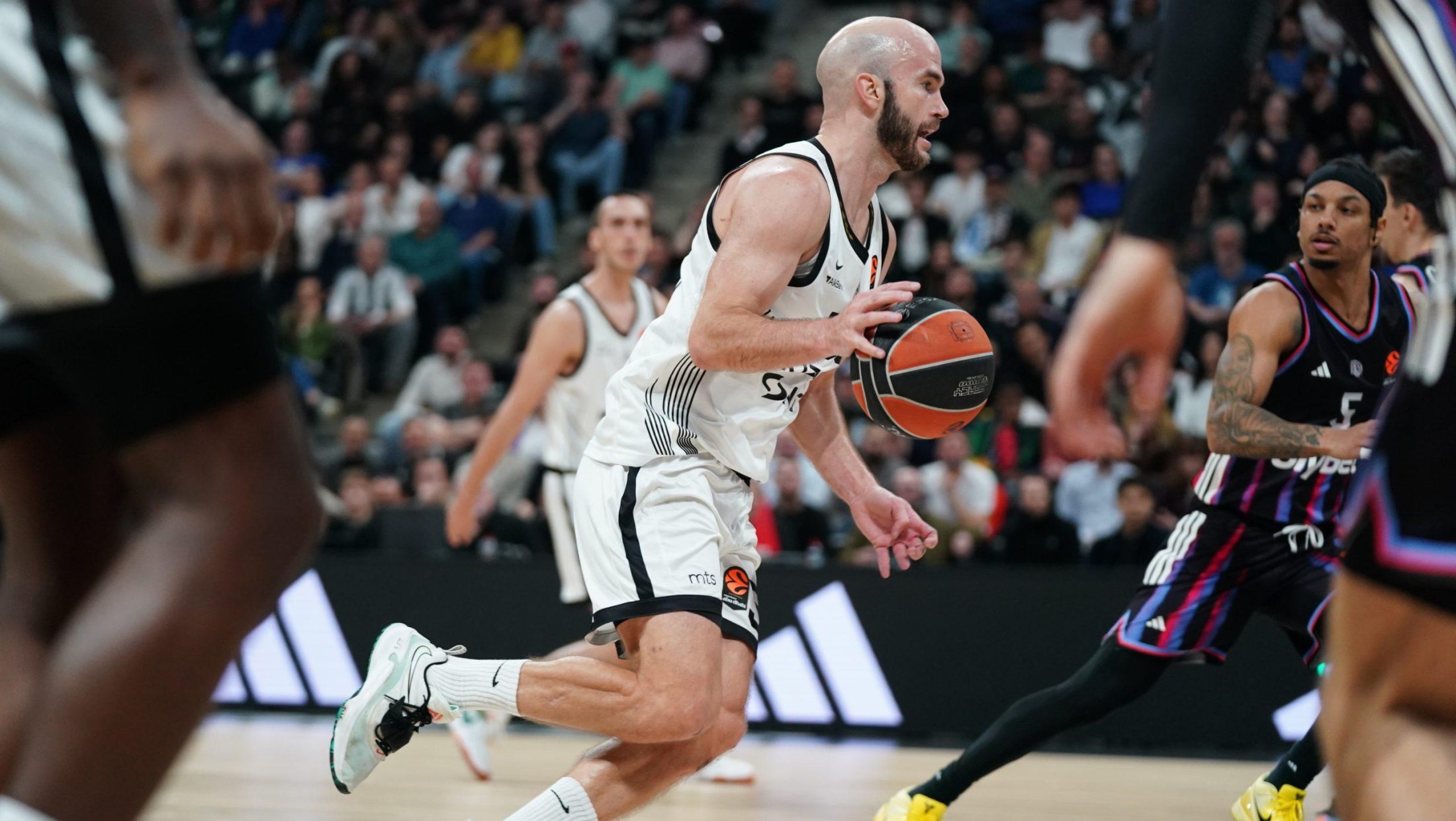 Partizan mora da reaguje posle derbija: Asvel u Areni kao poslednja šansa za kontinuitet