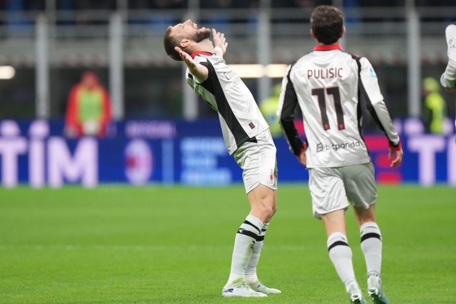 BOMBA! Evrogol Pavlovića u stilu Van Bastena za vođstvo Milana! Gledaćete ga više puta (VIDEO)