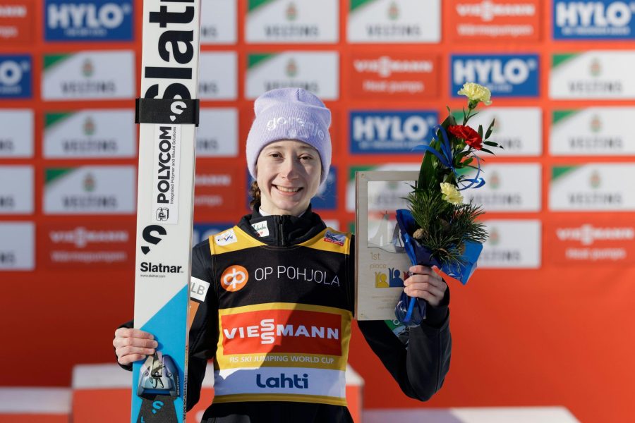 Nika Prevc pobedila u Holmenkolenu