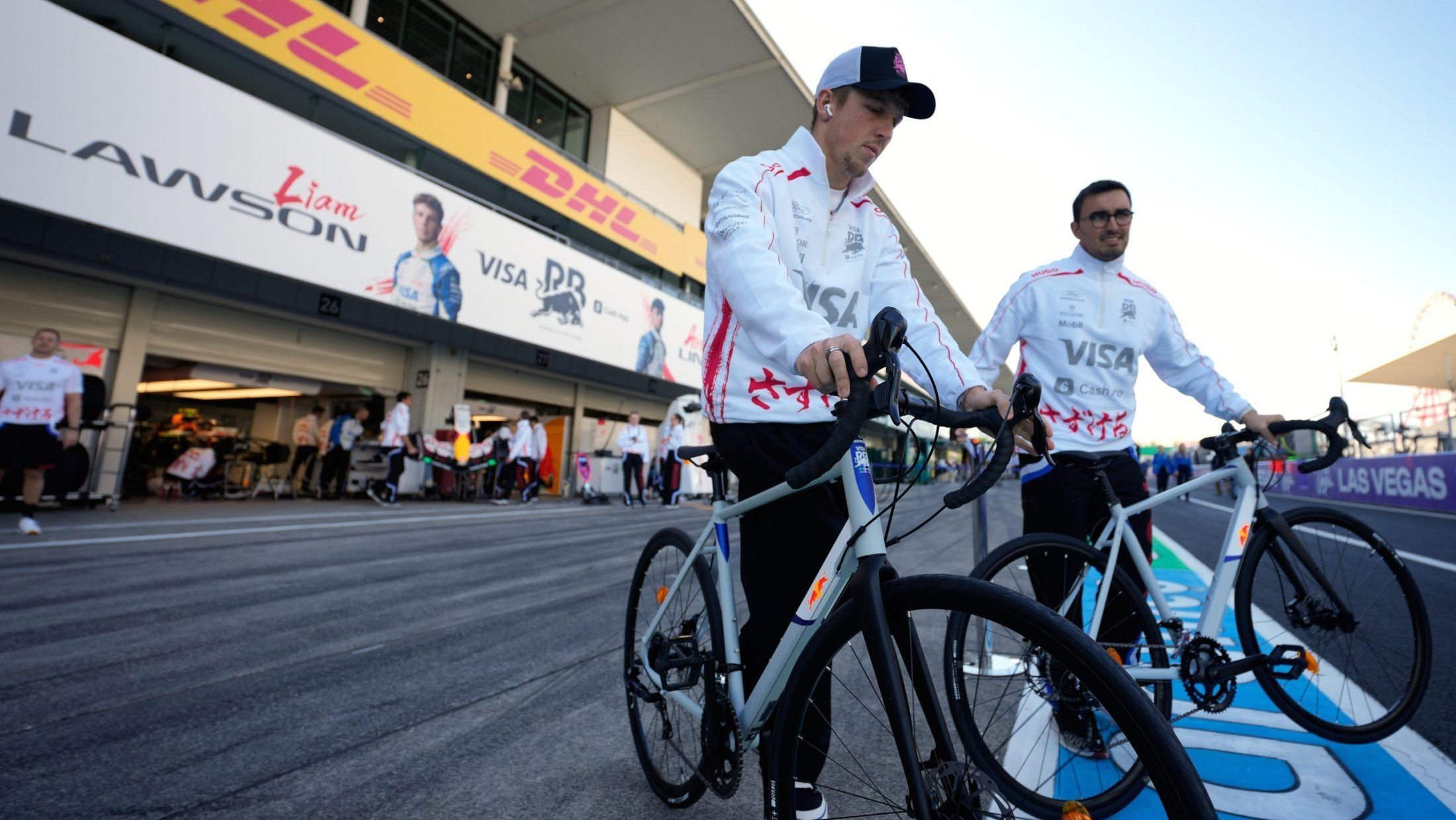 Najzahtevniji sport? Fudbal na biciklima – i to bez kočnica