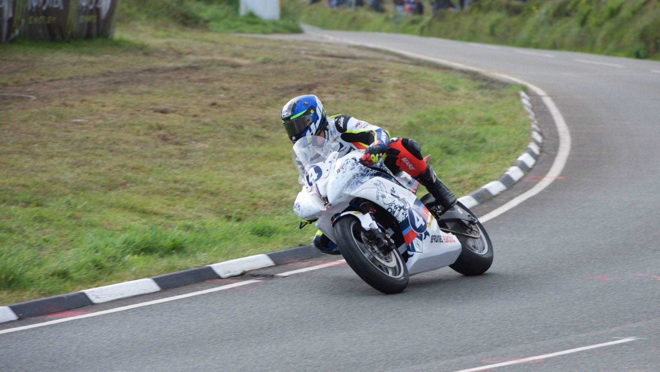 Ostrvo brzine i rizika: Ajl of Men TT je najopasnija trka na svetu?